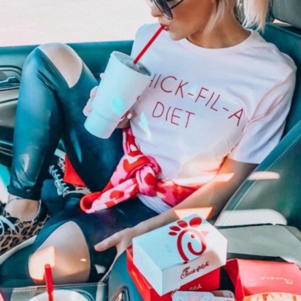 09 Graphic Tee Listing for Live Show - Picture 4 of 5